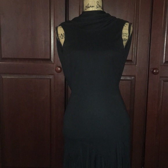 Dress - Picture 3 of 6